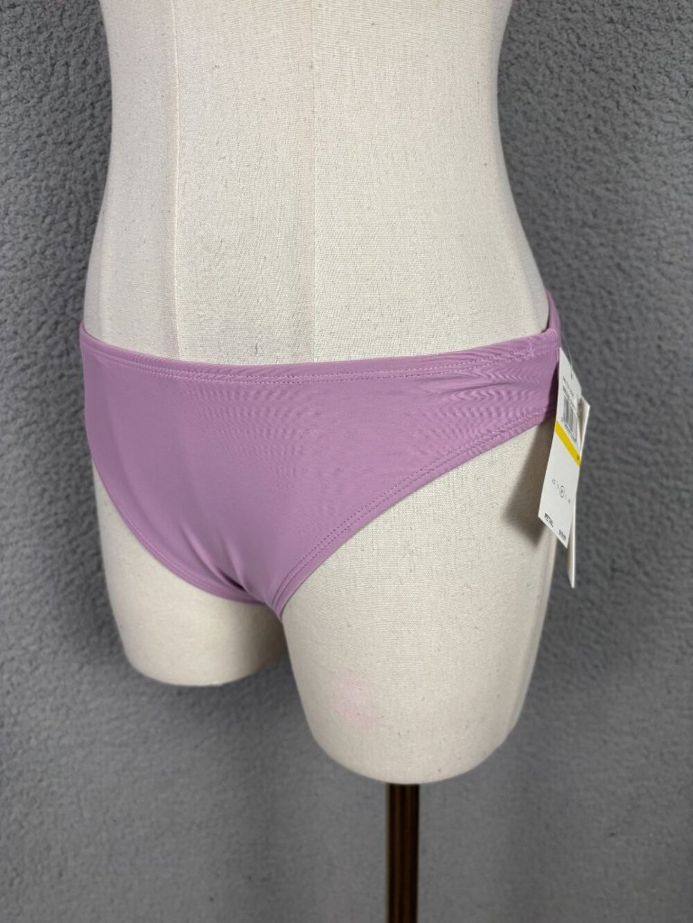 Salt + Cove Women's Juniors Ruched Back Hipster Swim Bottom Lilac Size Med NWT's - Picture 3 of 7